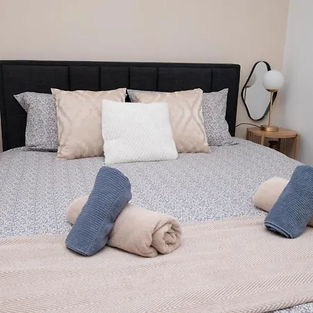 شقة 2 Bedroom Private Parking Downtown