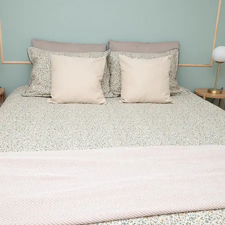 Apartman 2 Bedroom Private Parking Downtown Novi Sad